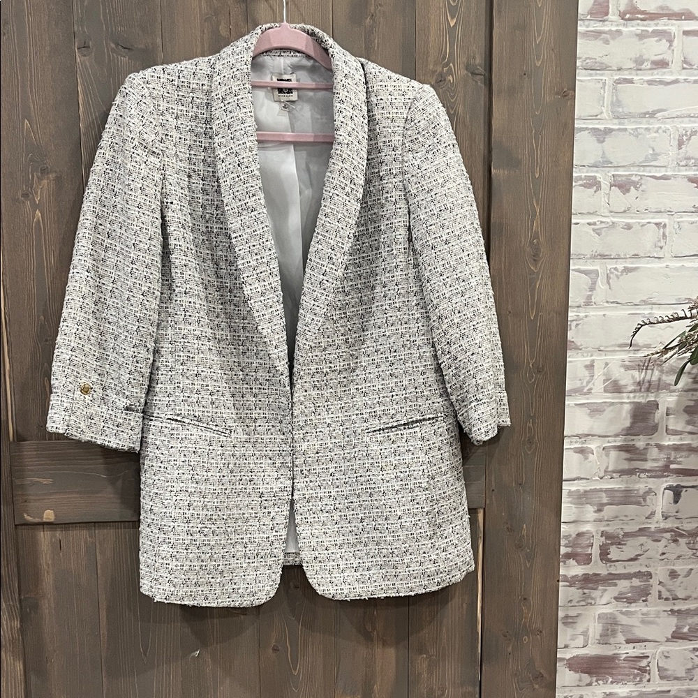 Anne Klein Cream and Black Tweed Blazer